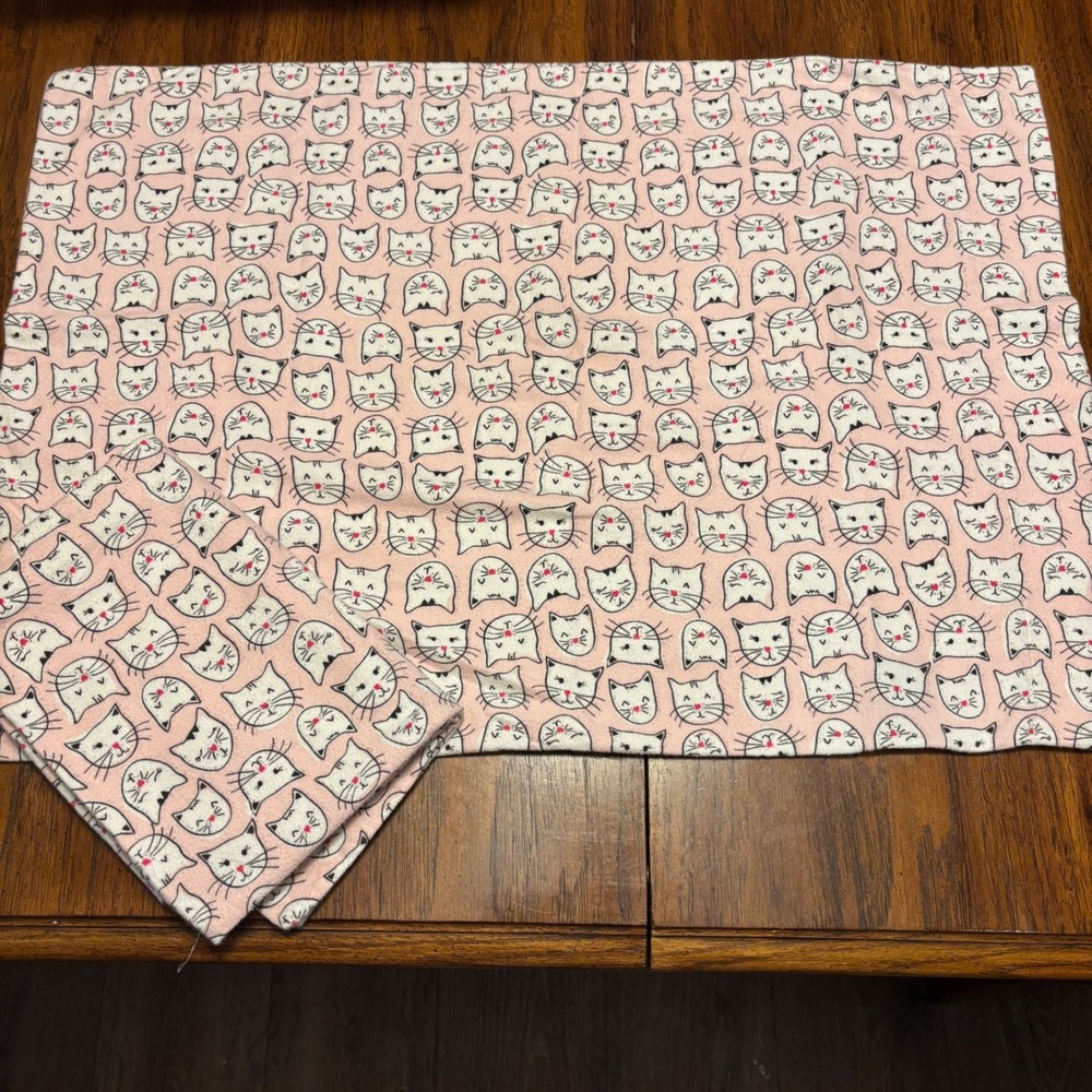 Pink Cuddl Duds Cat Face Print Cotton Standard Pillowcase Set 2pk